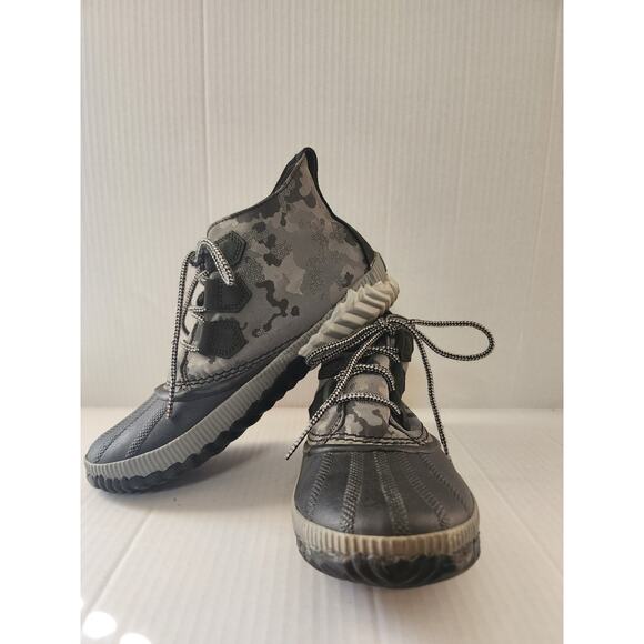 Sorel Out N About Gray Camo Waterproof Snow & Rain Duck Boots W 8.5 - Picture 1 of 10